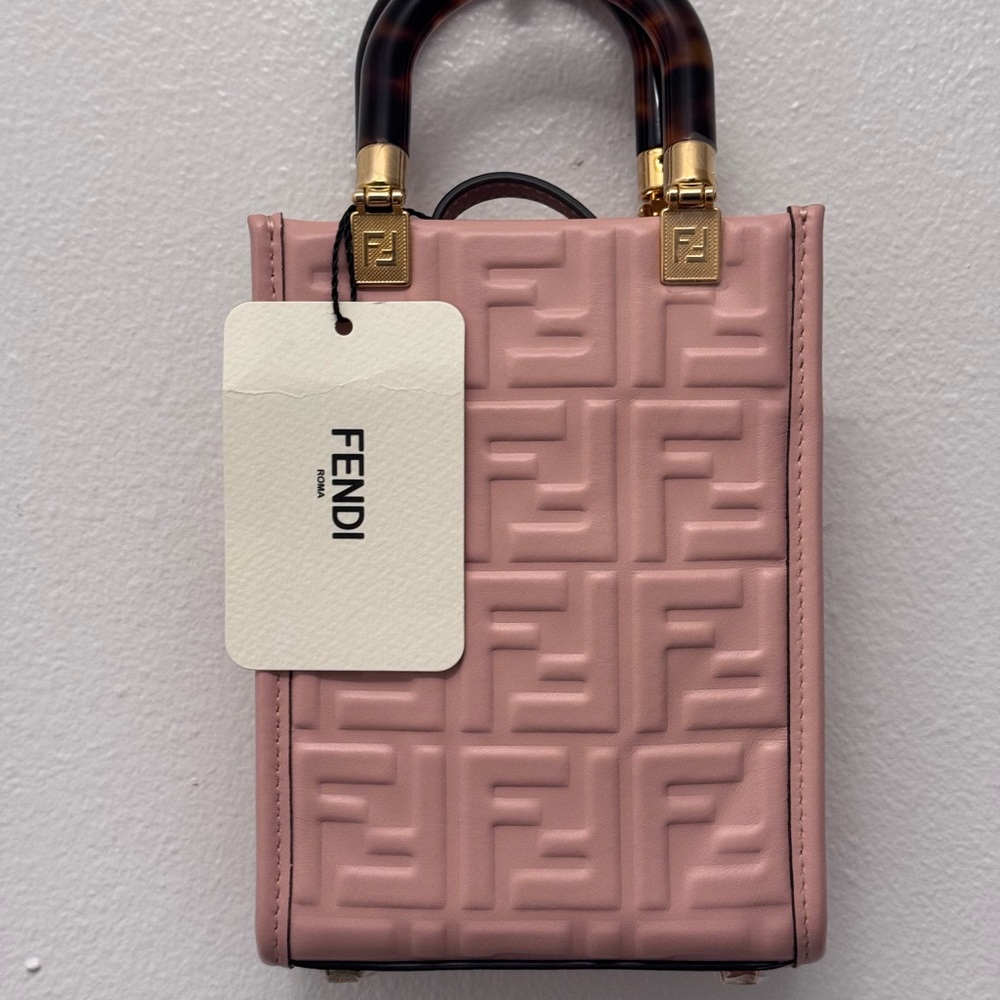 Fendi Pink Mini Bag with Gold Accents - Picture 3 of 10